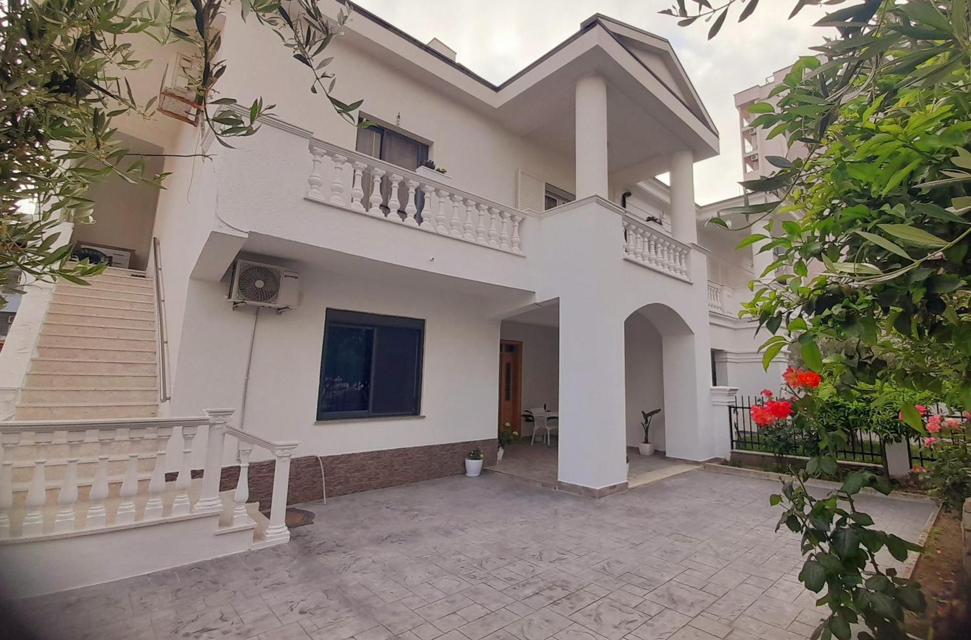 Villa Kurti Durrës Exteriér fotografie